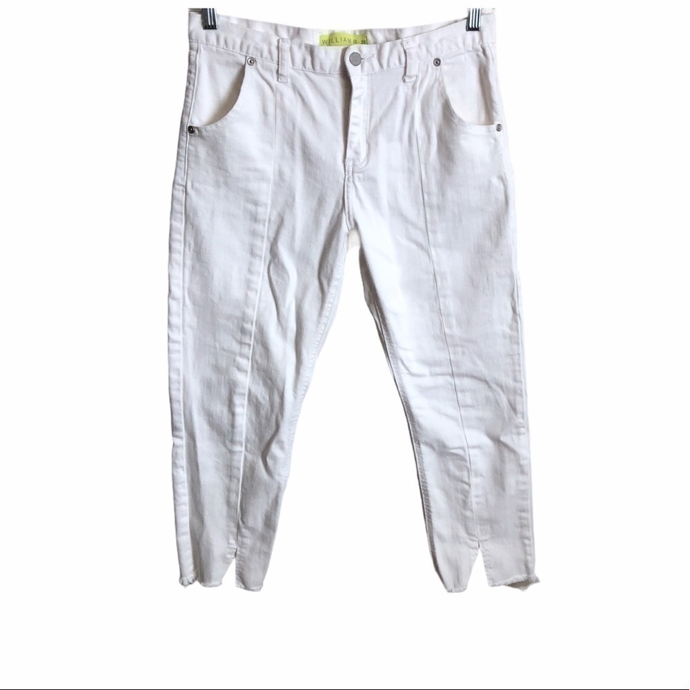 William B White Cropped Raw Hem Denim Jeans‎